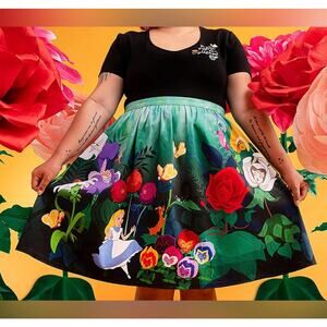 NWOT Disney X Loungefly Alice in Wonderland Sandy swing skirt size 2x